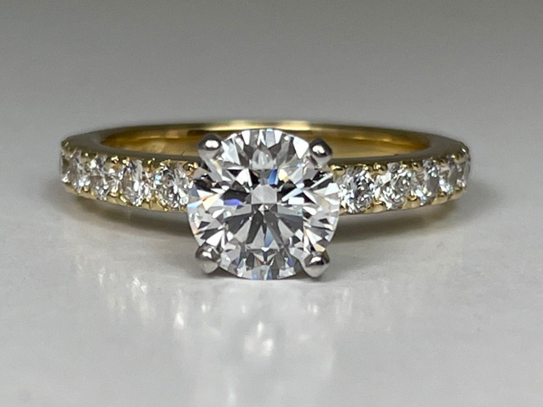 diamond engagement ring