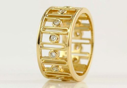 Gold Theorem ring by Ellie Thompson
